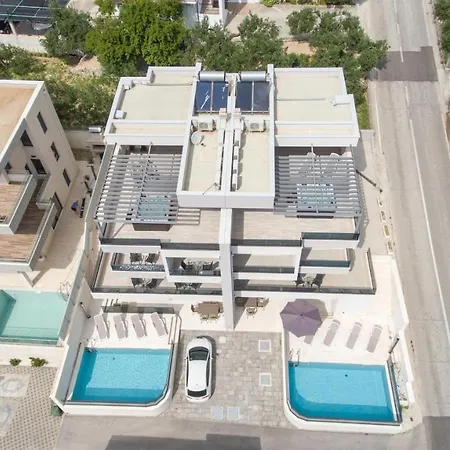 Вилла Sendy With Pool And Jacuzzi Макарска
